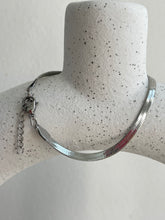 Load image into Gallery viewer, Bracelet - Romina
